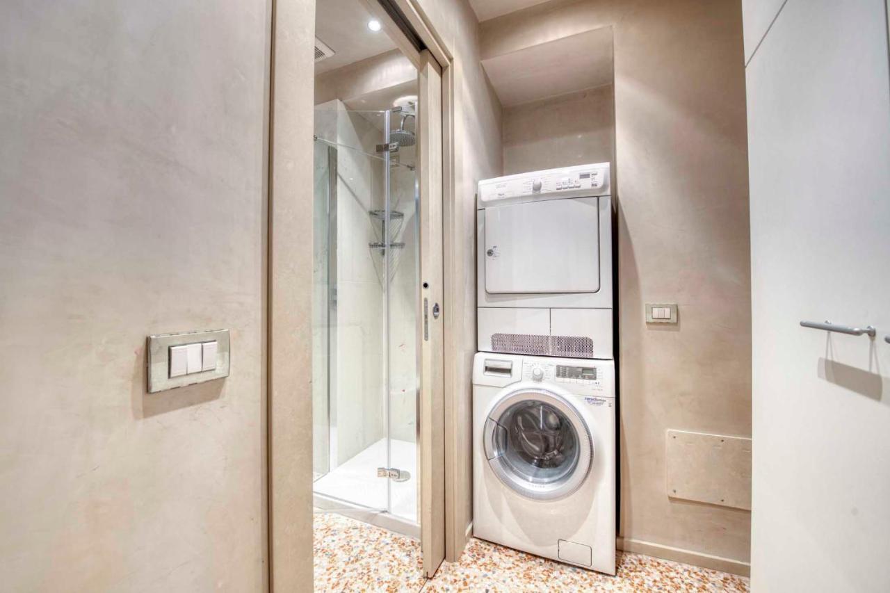 Apartmentsarena - Suite Mercatorum - Piazza Erbe เวโรนา ภายนอก รูปภาพ